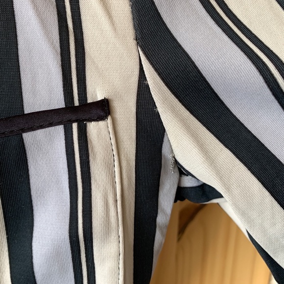 EMPORIO ARMANI Blazer 38 - Picture 4 of 7